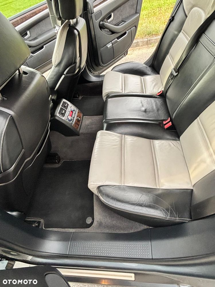 Audi A8 4.2 TDI Quattro - 16