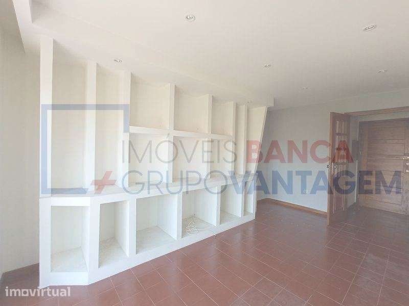 Apartamento T2. - Grande imagem: 3/9