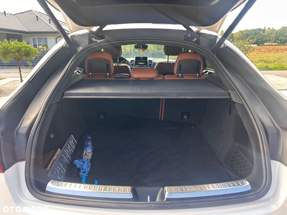 Mercedes-Benz GLE 400 4-Matic - 11
