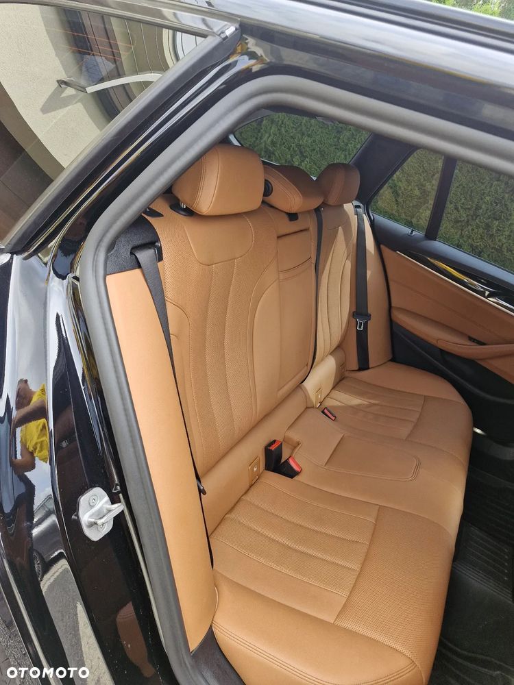BMW Seria 5 520i mHEV M Sport sport - 9
