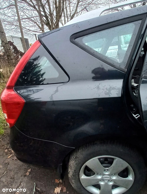 BŁOTNIK TYLNY PRAWY 1K KIA CEED SW I 122 KM 2006-2010