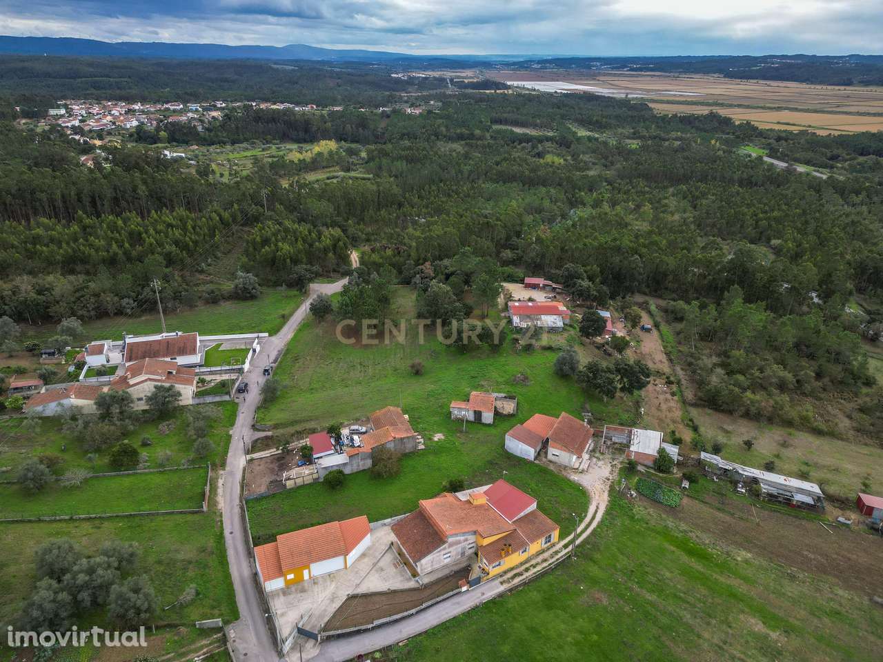 Moradia para reabilitar e terreno em Alfarelos - Dois artigos urbanos - Grande imagem: 5/31