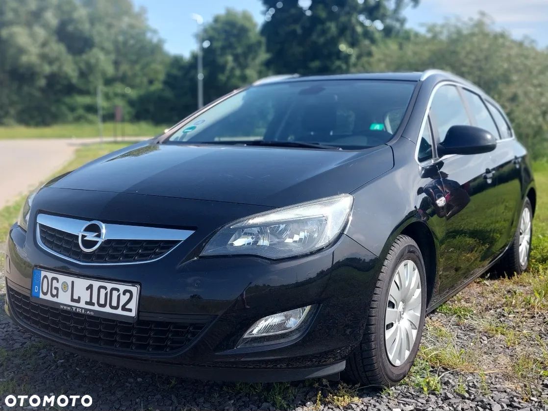 Opel Astra 1.4 Turbo Sports Tourer - 1
