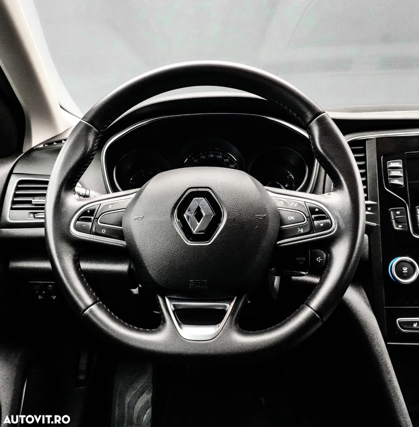 Renault Megane Blue dCi 116 Life - 18
