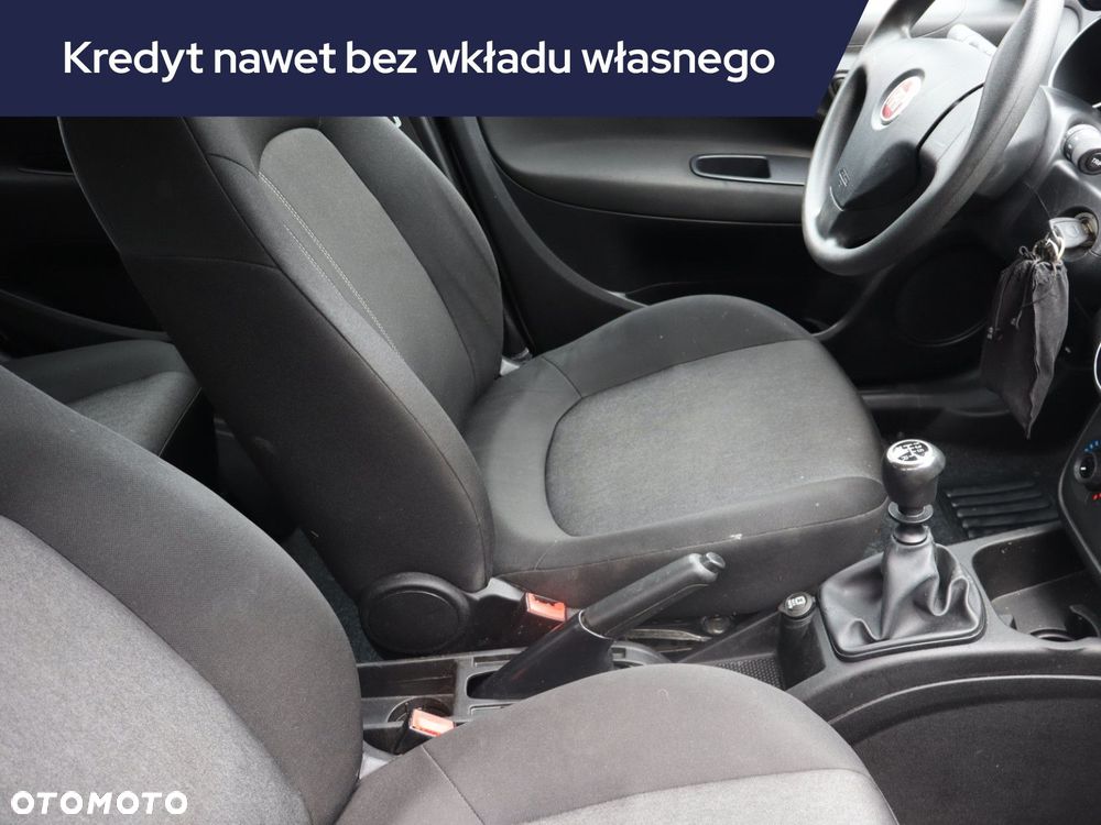 Fiat Punto 2012 - 11