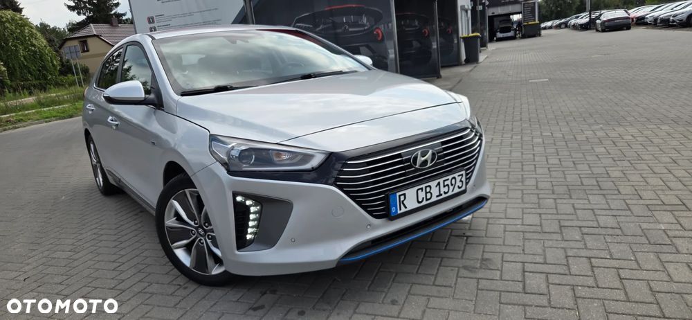 Hyundai IONIQ 1.6 GDI Premium - 23