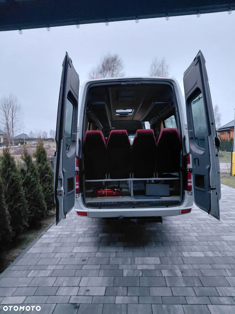 Mercedes-Benz Sprinter - 6