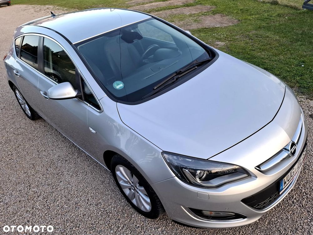 Opel Astra 1.4 Turbo Cosmo - 33
