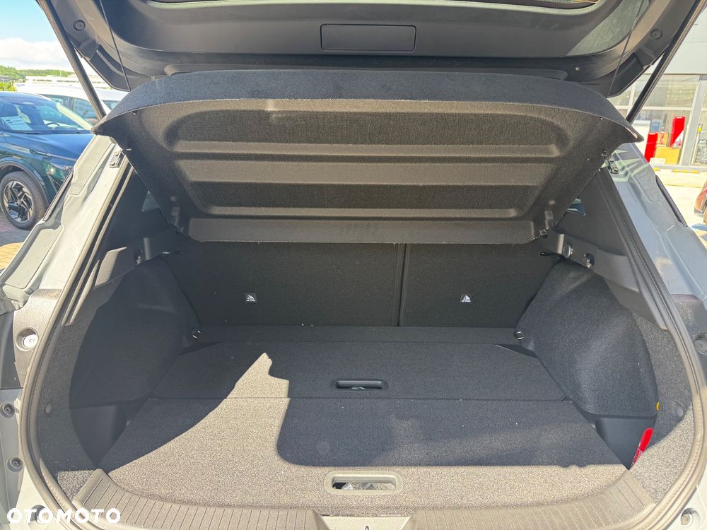 Nissan Qashqai 1.3 DIG-T MHEV N-Connecta Xtronic - 9
