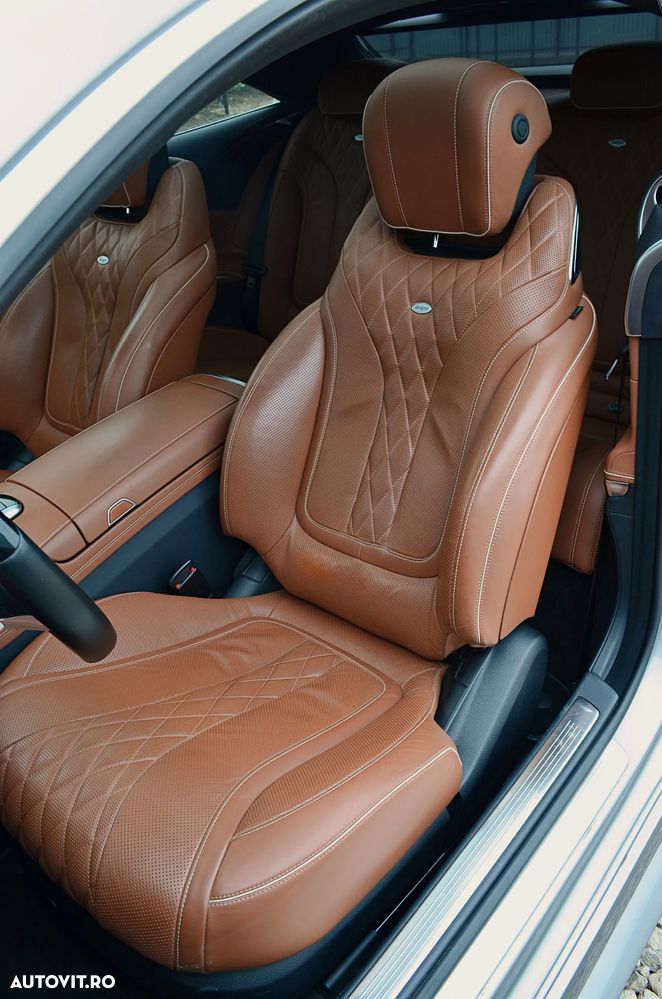 Mercedes-Benz S 500 4MATIC Coupe Aut - 31