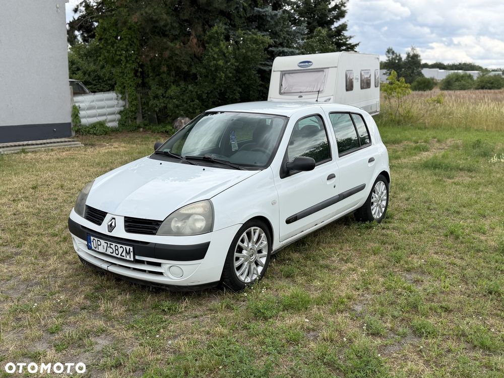 Renault Clio - 1