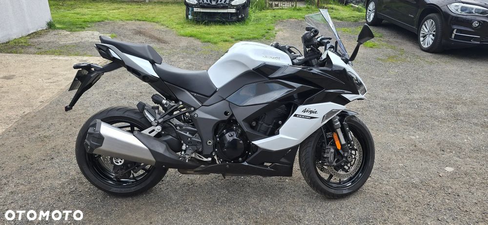 Kawasaki Ninja 1000 SX - 3