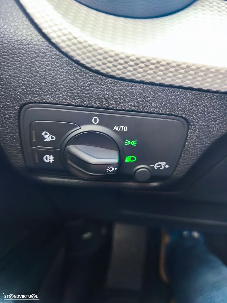 Audi Q2 30 TFSI Advanced - 11