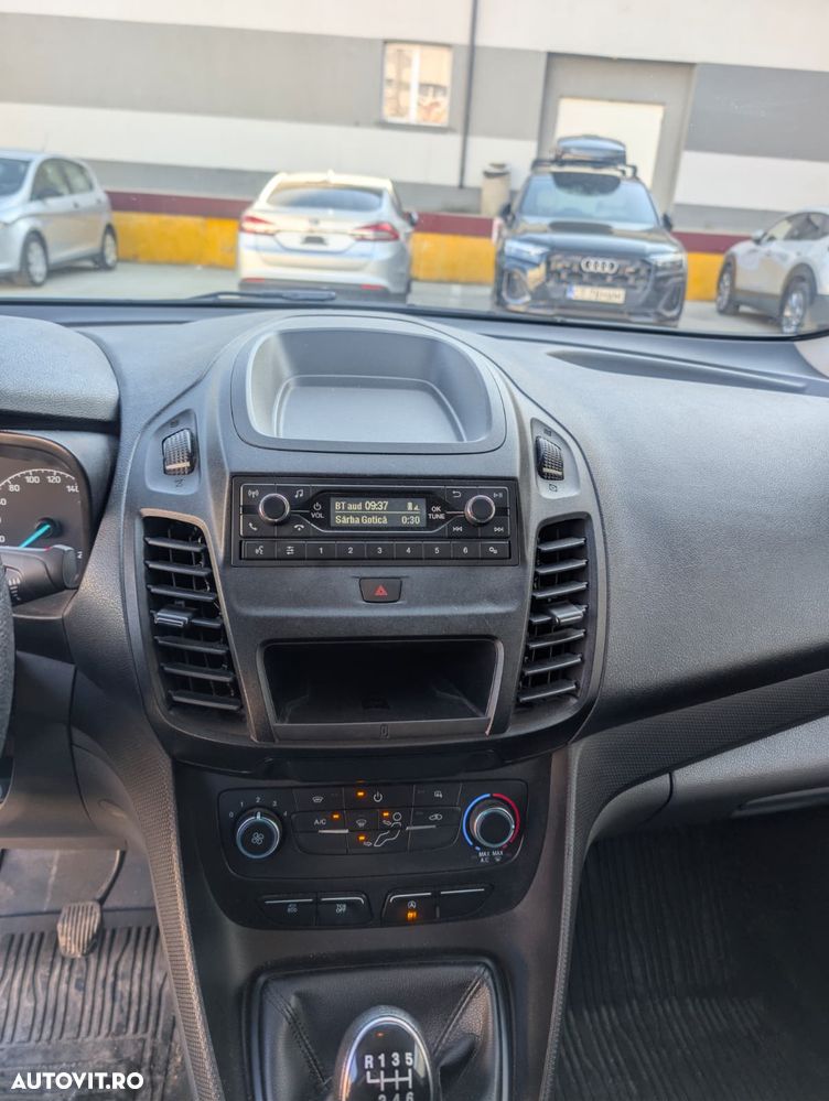 Ford Tranzit Connect - 5