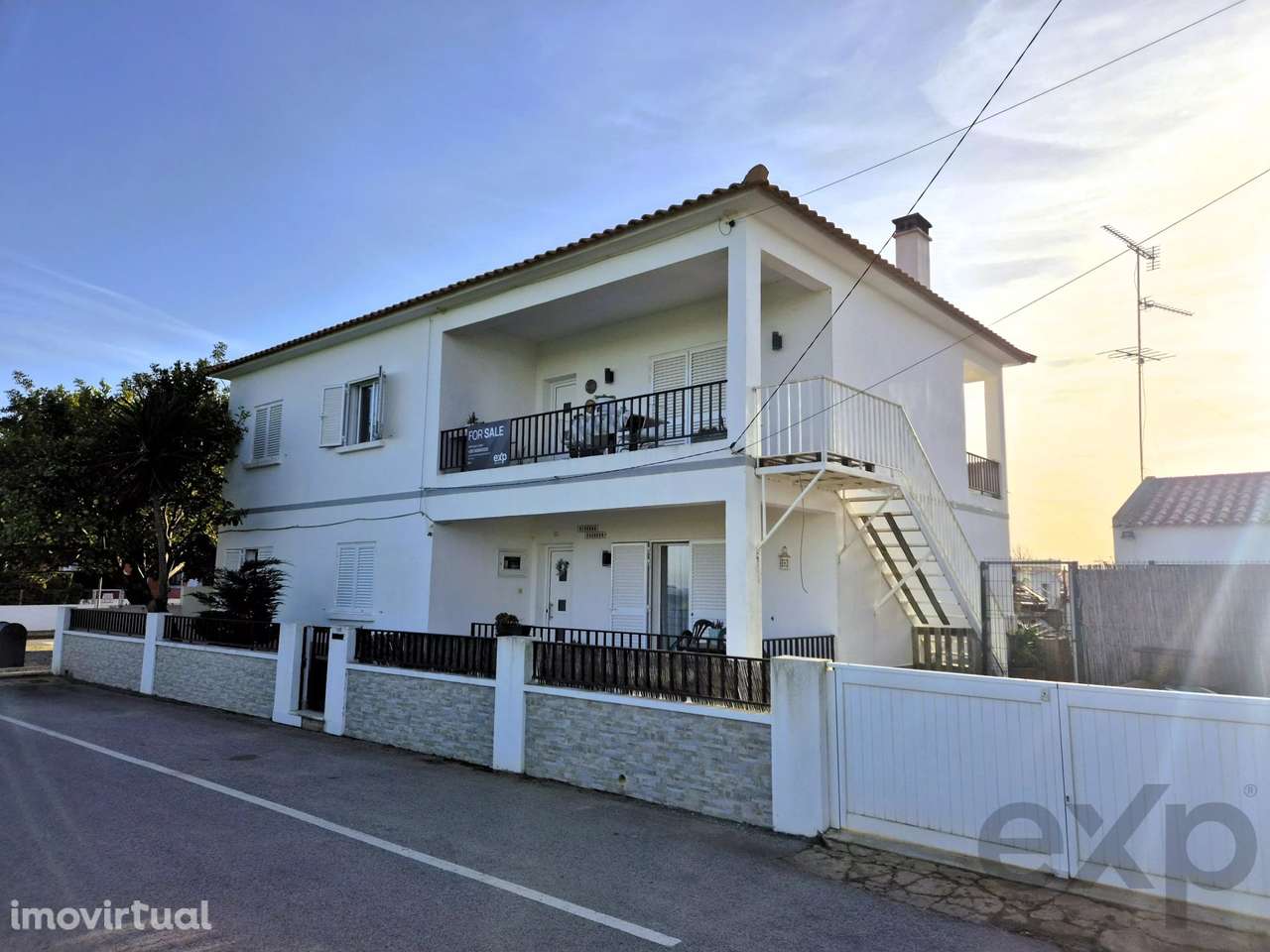 Moradia Espaçosa de 5 Assoalhadas em Luz de Tavira - Grande imagem: 2/20
