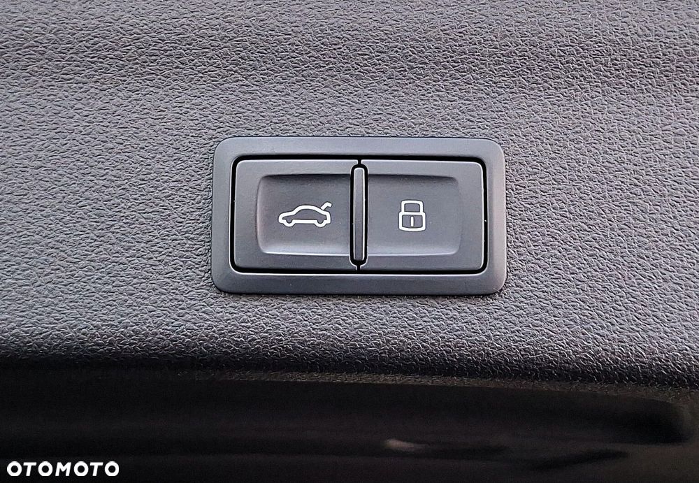 Audi A6 Avant 50 TFSI e PHEV Quattro Advanced S tronic - 31