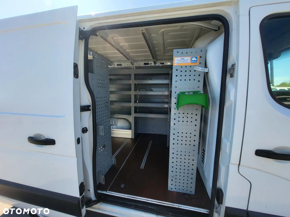 Nissan Nv 400 Master movano z zabudową warsztatową klima super stan - 9