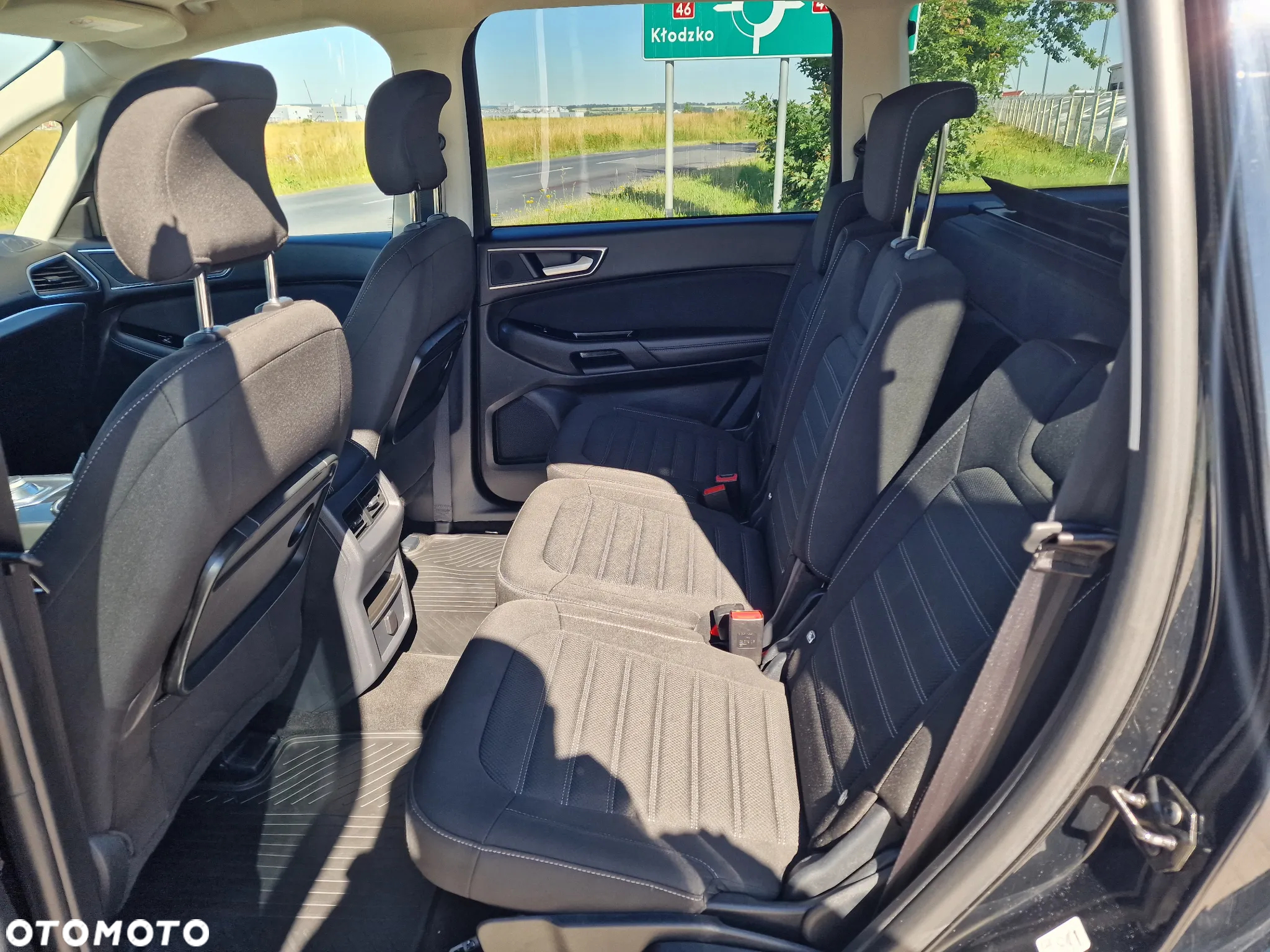 Ford Galaxy 2.0 EcoBlue Twin-Turbo Titanium - 20