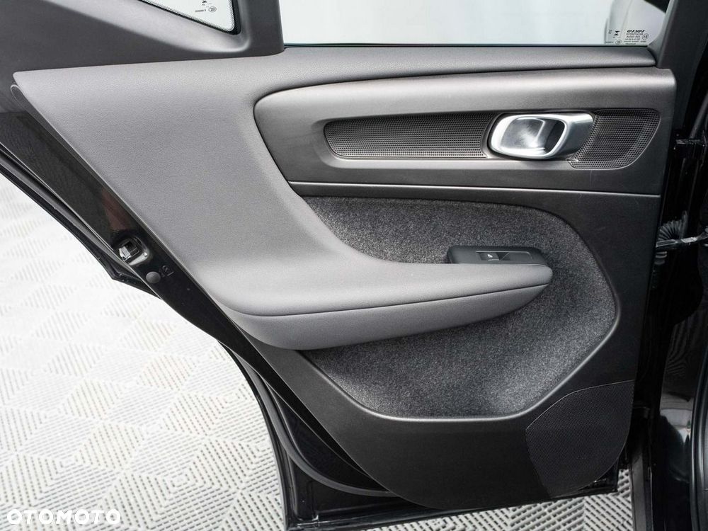 Volvo XC 40 73kWh P6 Recharge Ultimate - 21