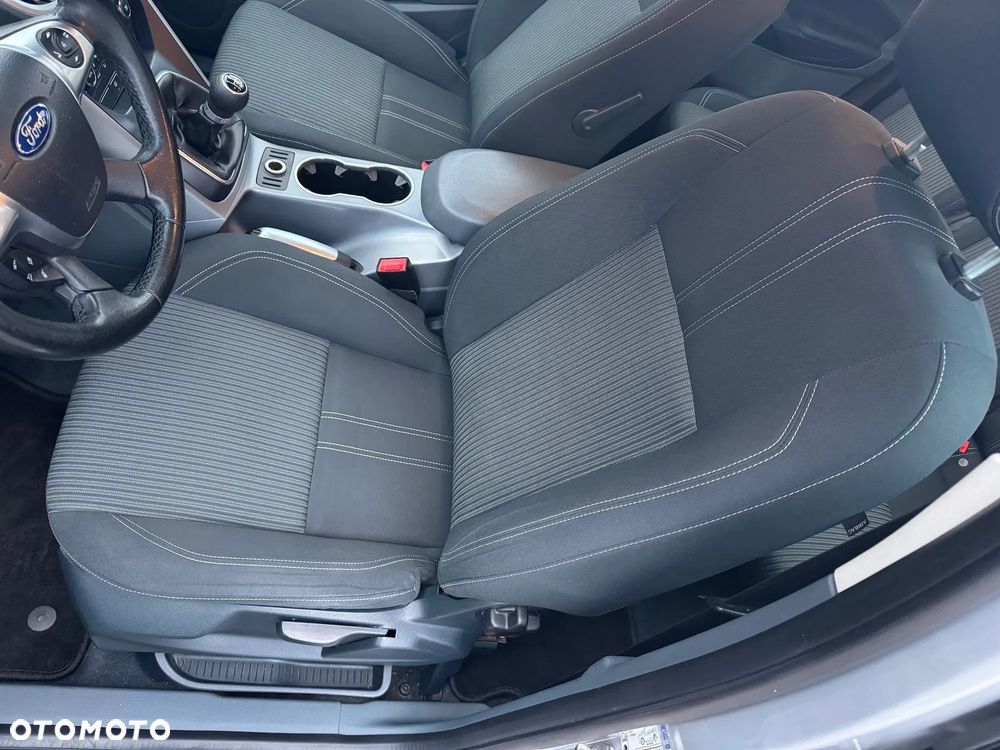 Ford C-MAX 1.6 Ti-VCT Titanium - 32