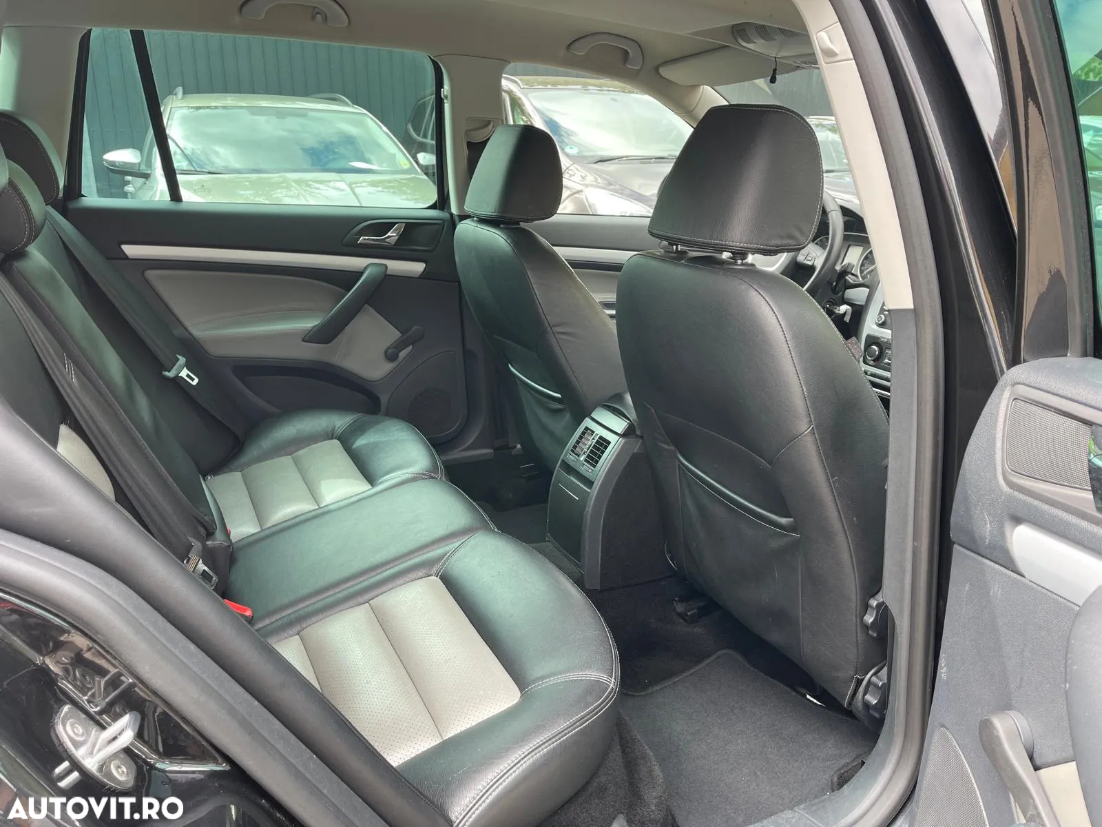 Skoda Octavia Combi 1.6 TDI DPF GreenLine - 7