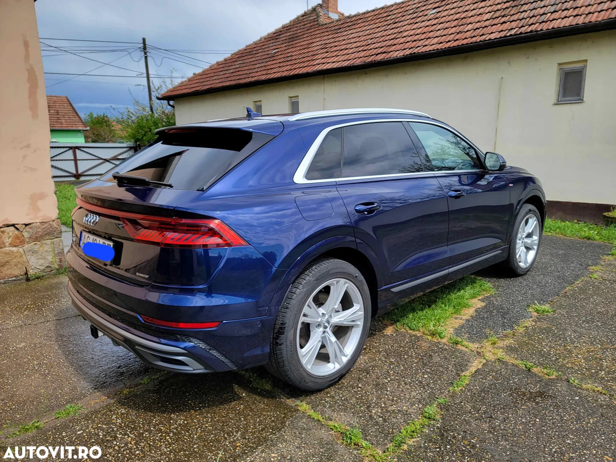 Audi Q8 - 9