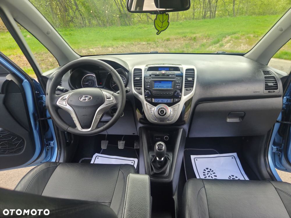 Hyundai ix20 1.4 blue Comfort - 17