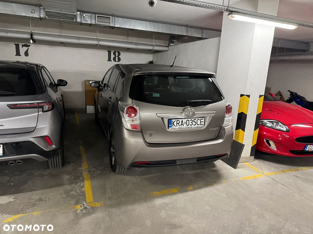 Toyota Verso 1.6 D-4D Prestige 7os - 38