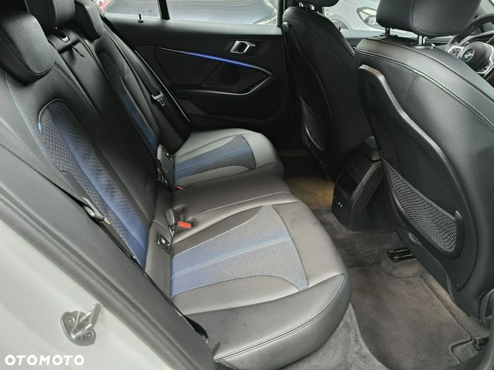 BMW Seria 1 118i GPF M Sport - 19