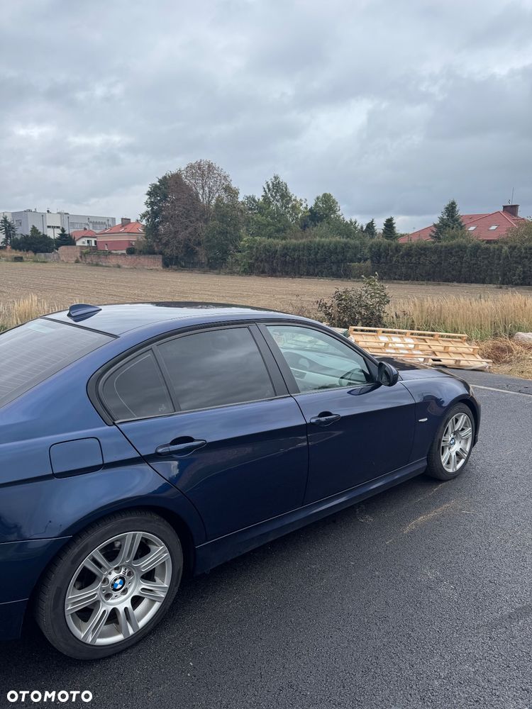BMW Seria 3 320d Efficient Dynamics - 6