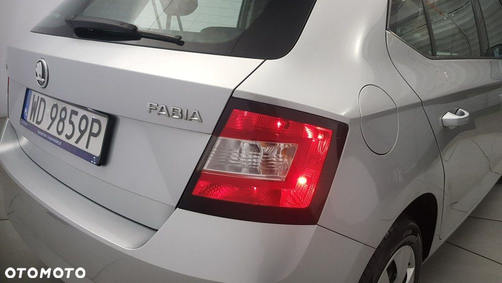 Skoda Fabia - 12