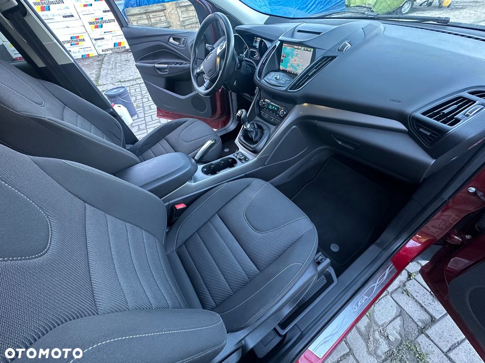 Ford Kuga 1.5 EcoBoost 2x4 Business Edition - 11