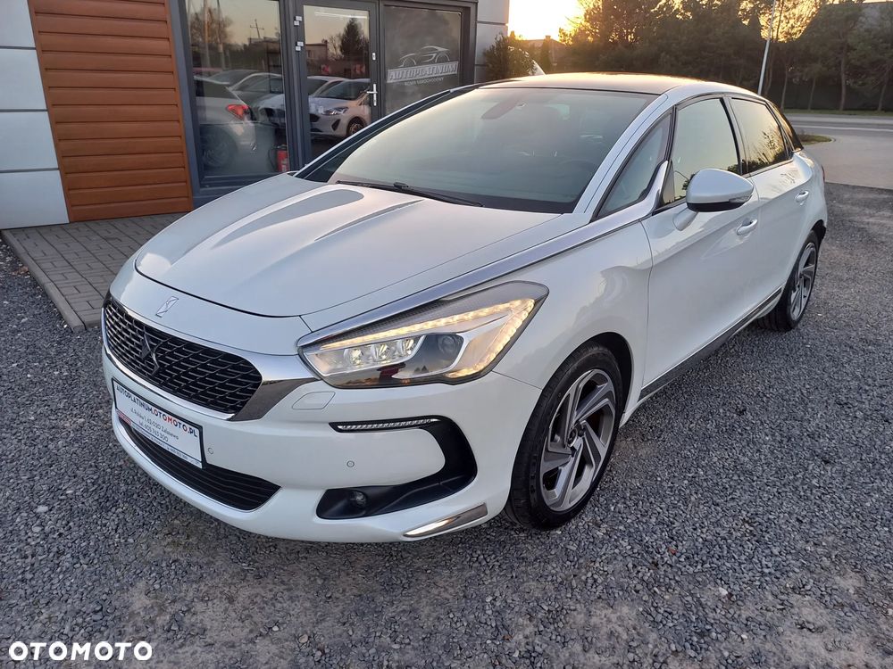 Citroën DS5 BlueHDi 150 Chic - 1