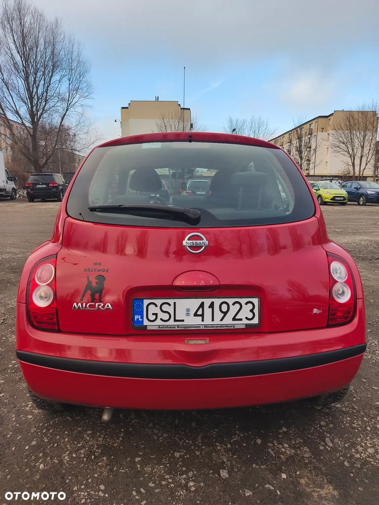 Nissan Micra - 2