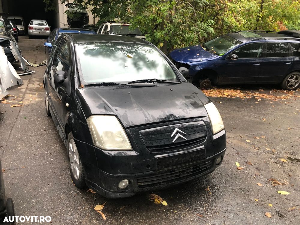 Dezmembrez Citroen C2 negru automat 2006 - 9