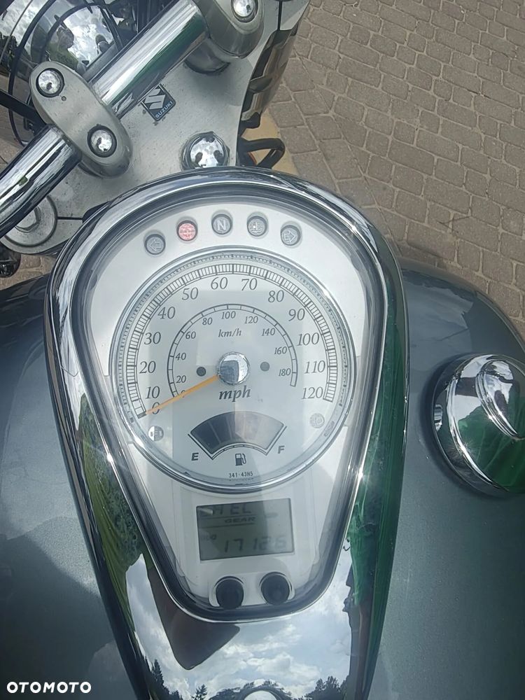 Suzuki Boulevard - 2