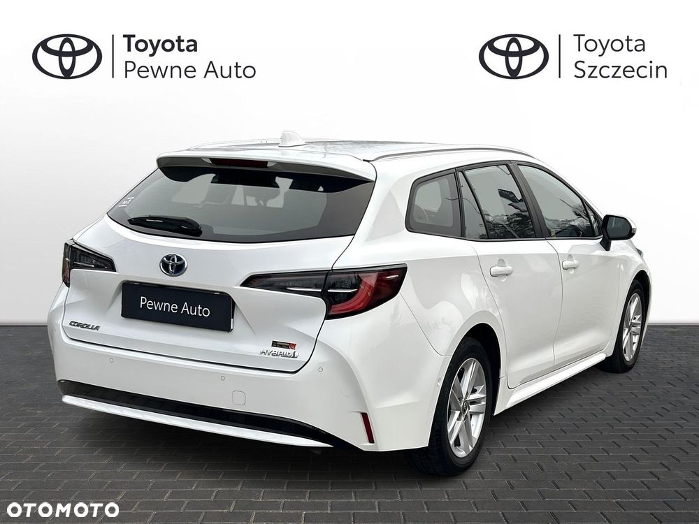 Toyota Corolla 1.8 Hybrid Comfort - 17