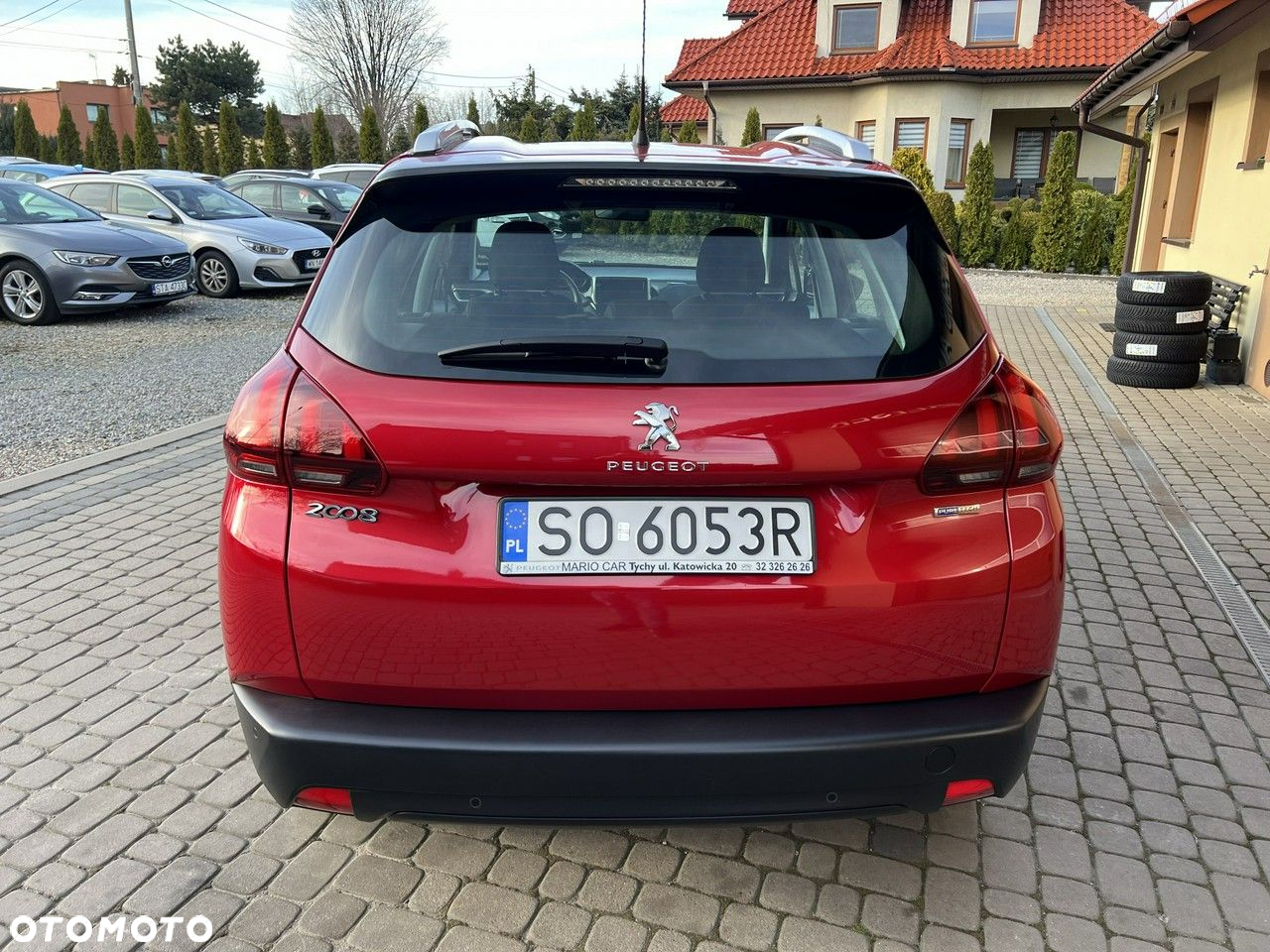 Peugeot 2008 - 6