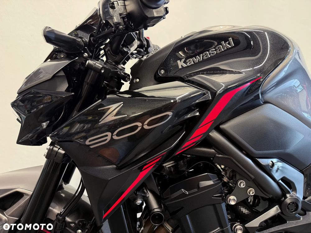 Kawasaki Z 900 - 26