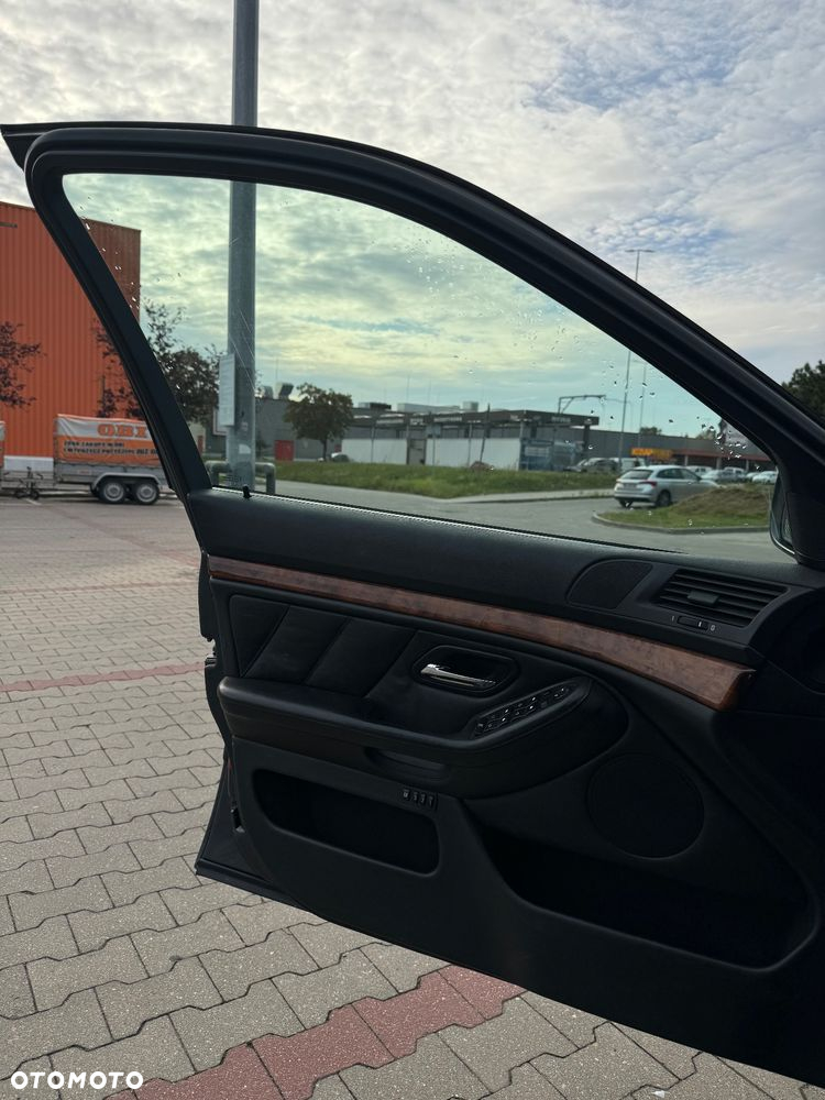 BMW Seria 5 - 14