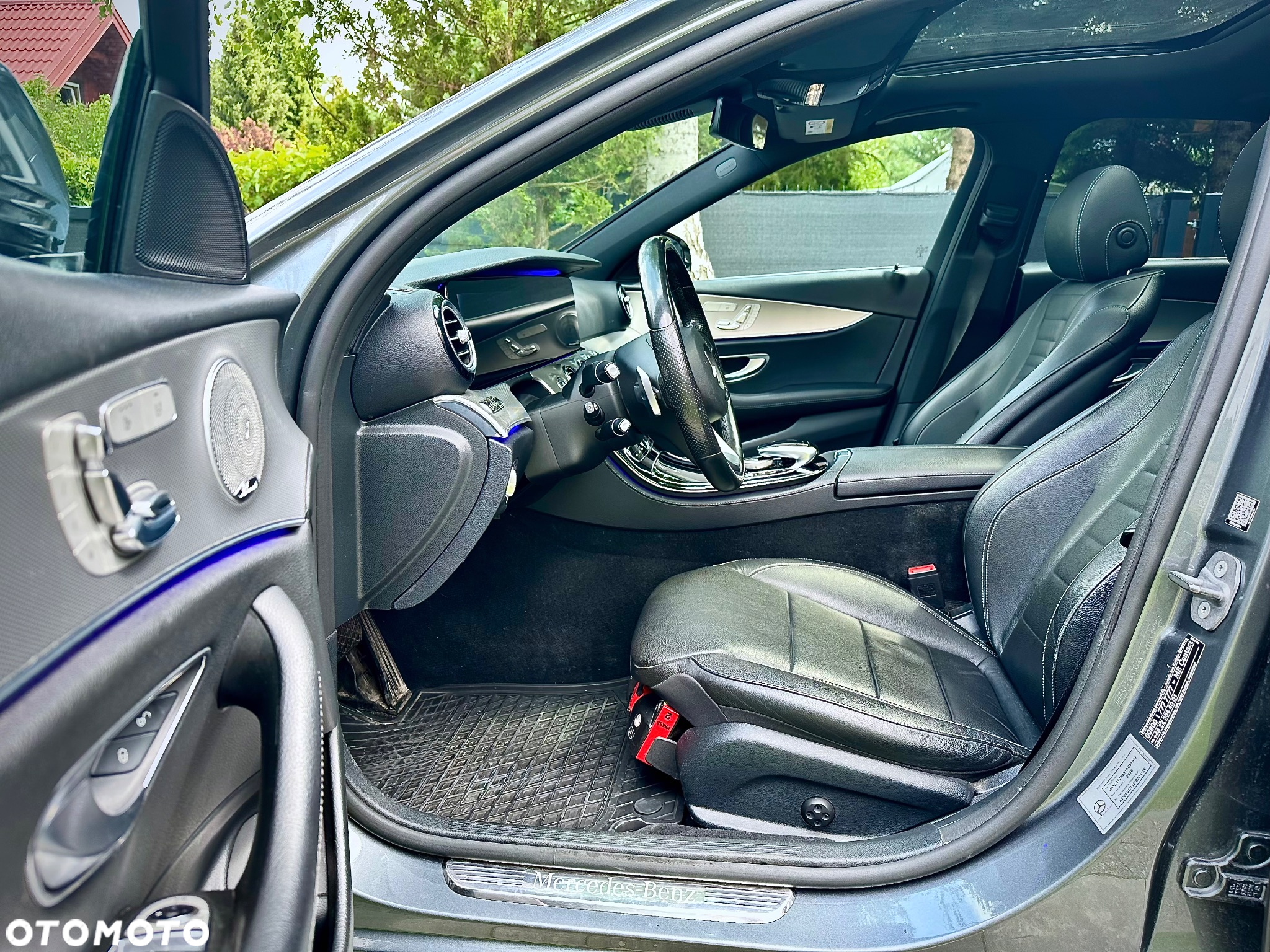 Mercedes-Benz Klasa E 350 d 9G-TRONIC - 14