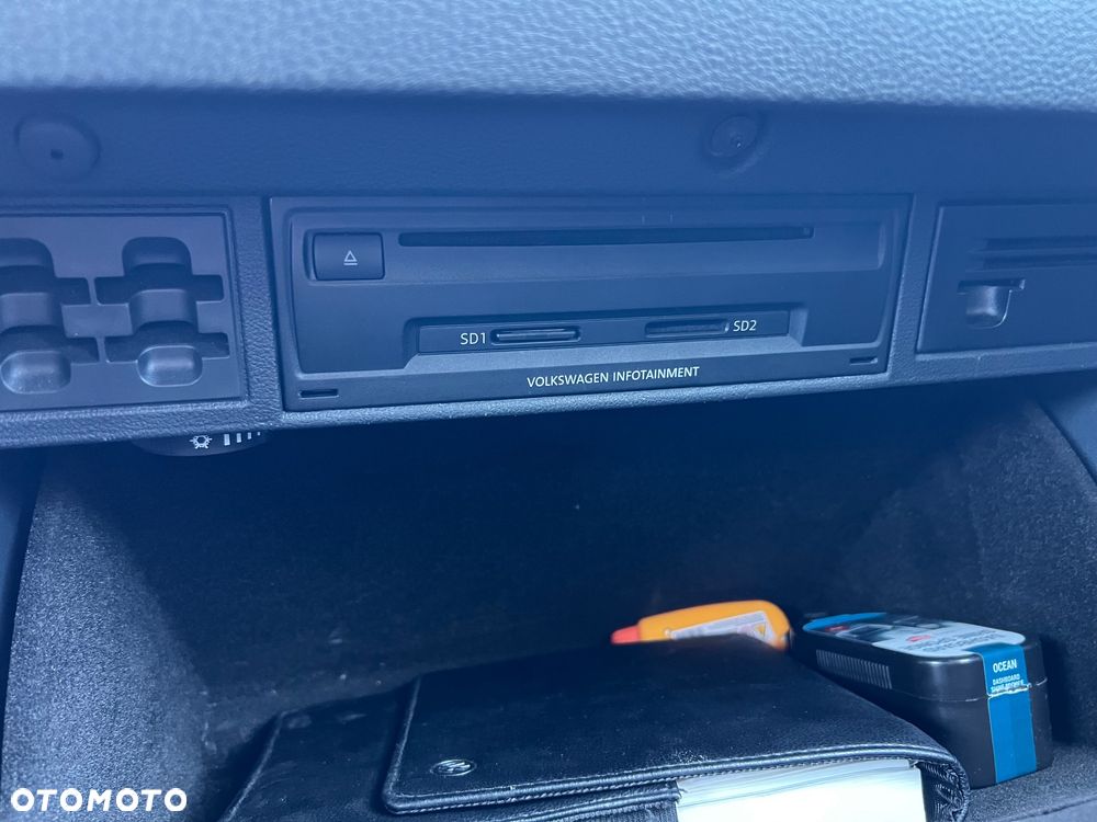 Volkswagen Golf 1.6 TDI BMT Comfortline - 21