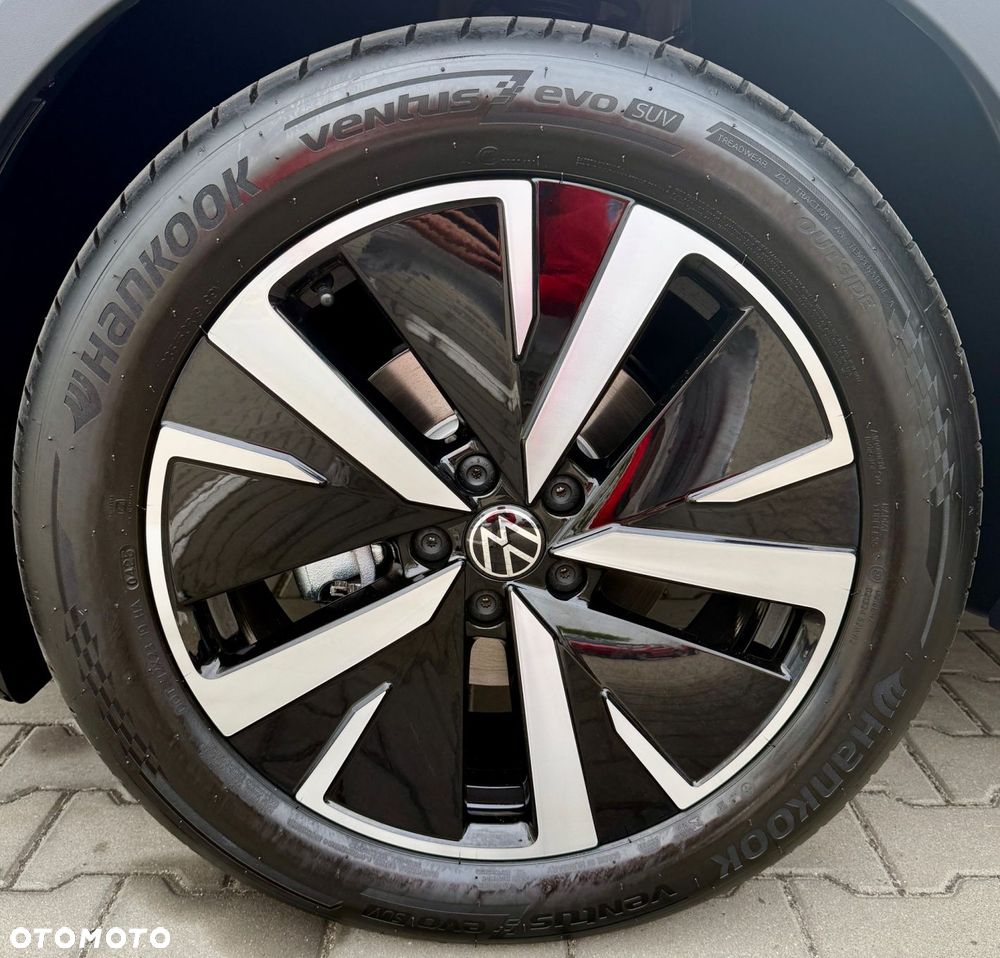 Volkswagen Tiguan - 17