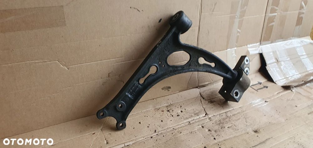 Wahacz lewy przód przedni VW Touran 1K0407153G - 3