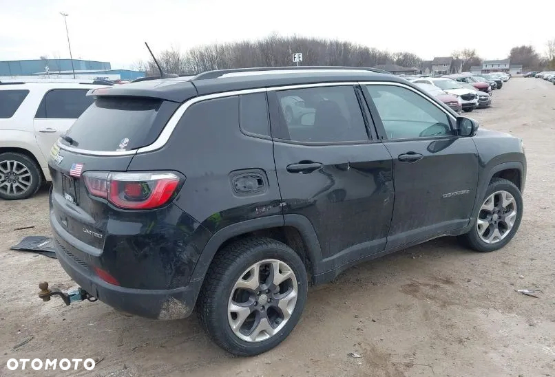 Jeep Compass - 9