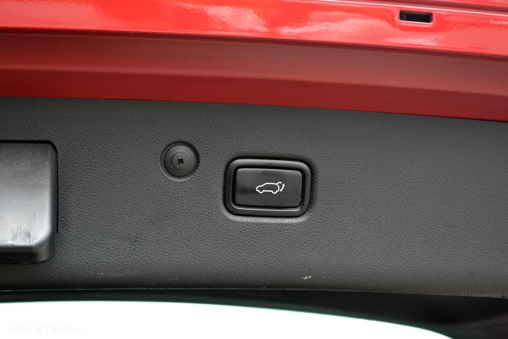 Kia Sportage 2,0 CRDI AWD GT Line - 29