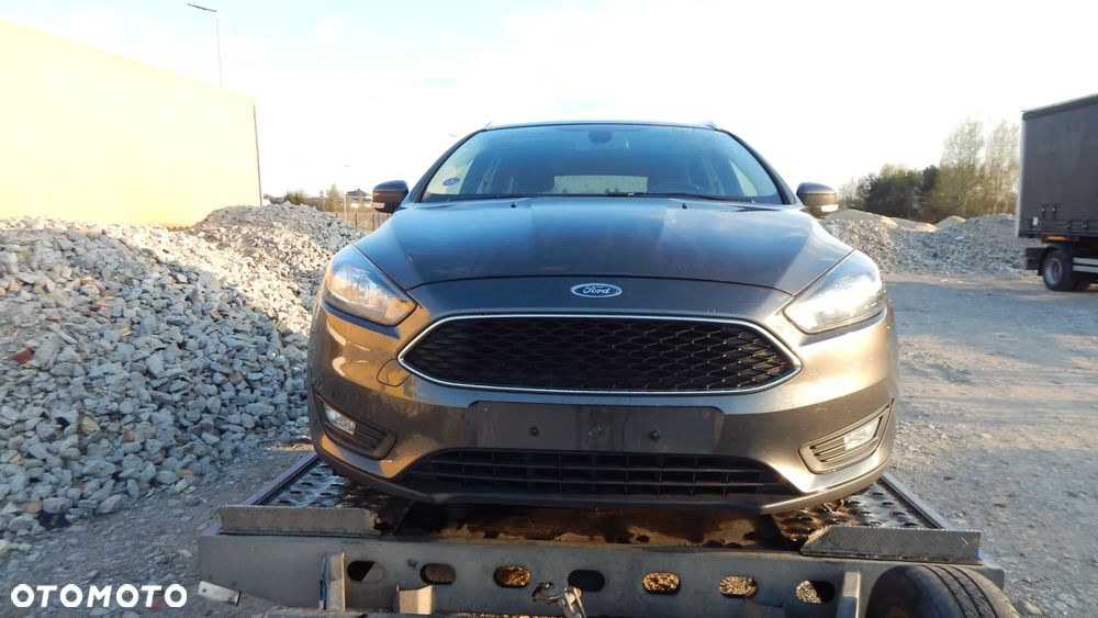 Ford Focus 1.0 EcoBoost 99g Gold X (Trend) - 8