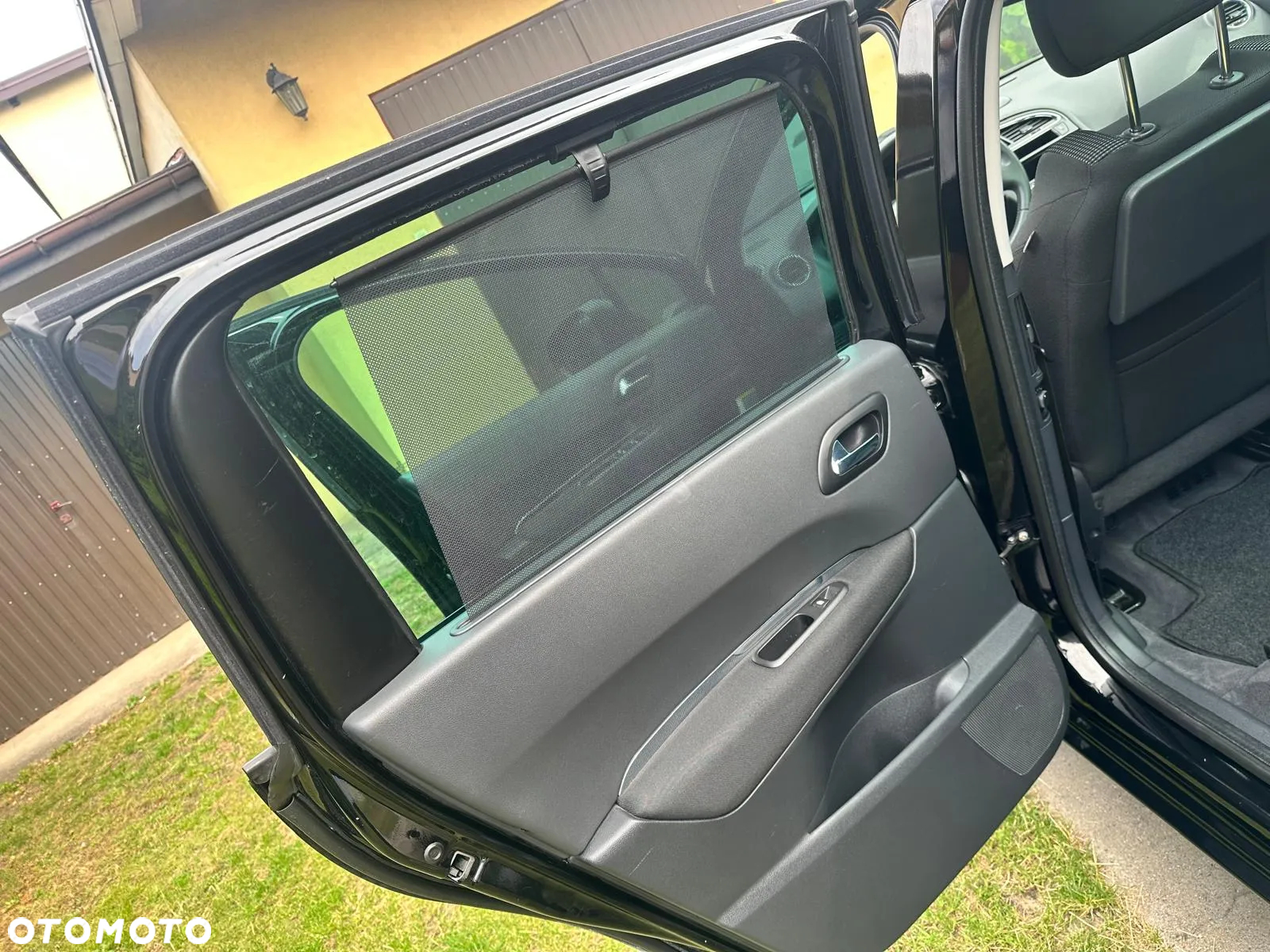 Peugeot 5008 2.0 HDi Business Line 7os - 21