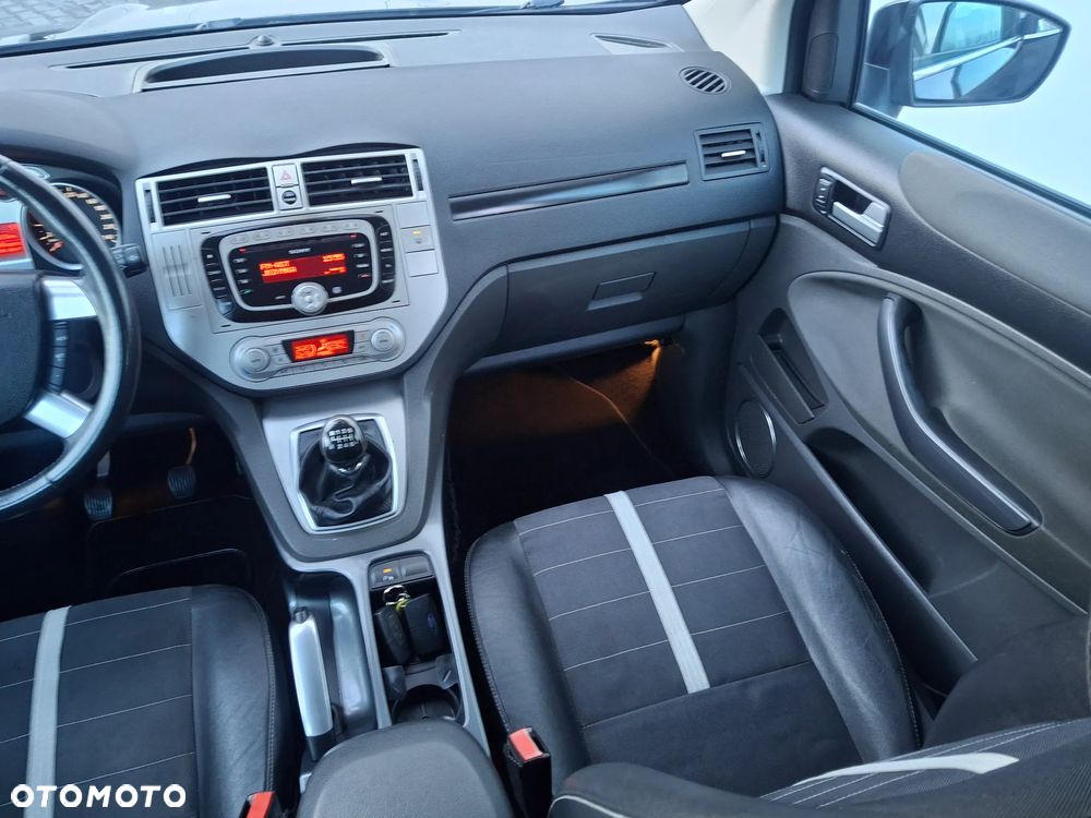 Ford Kuga 2.0 TDCi 4x4 Trend - 31