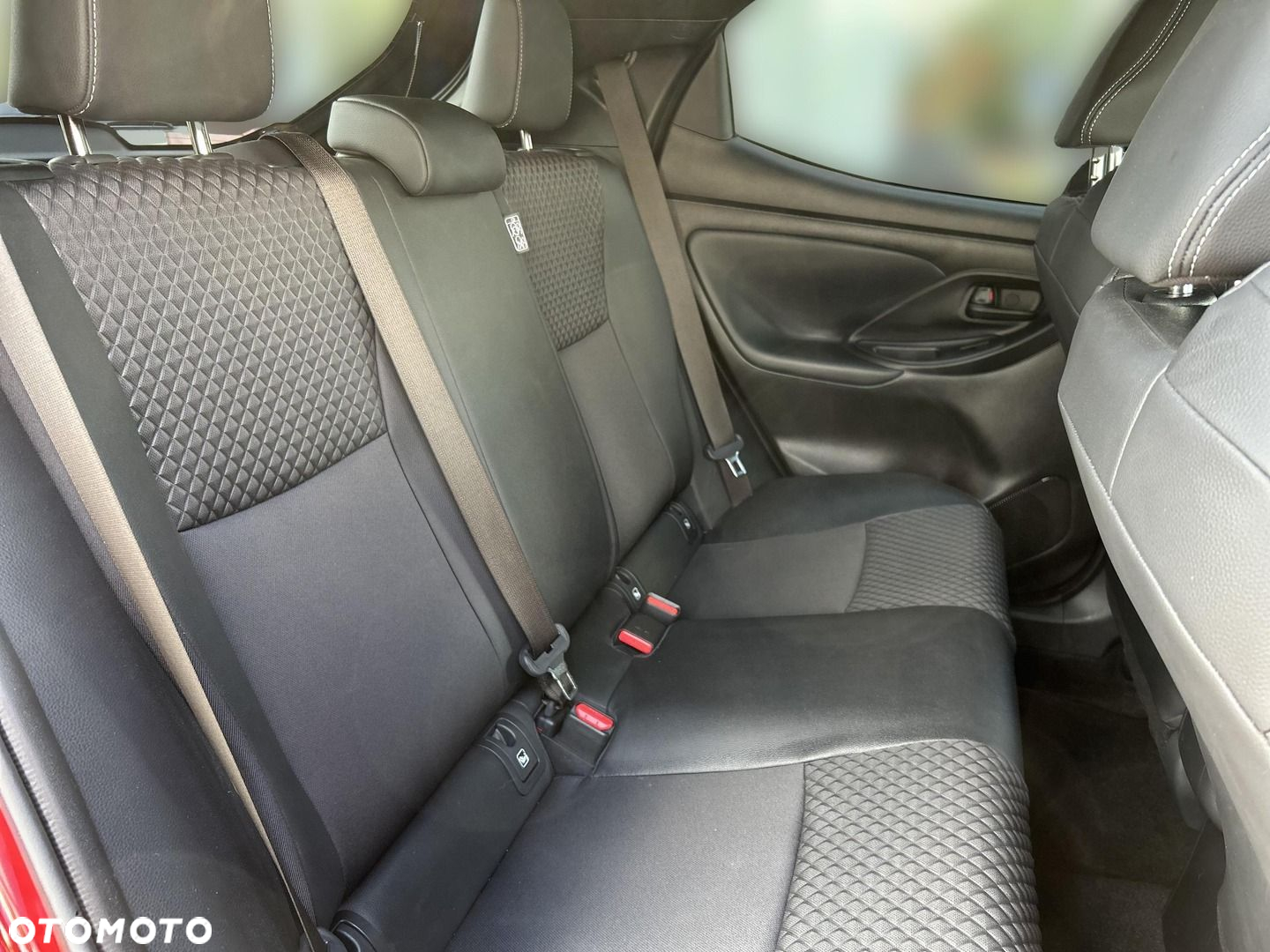 Toyota Yaris Hybrid 1.5 Selection Style - 23